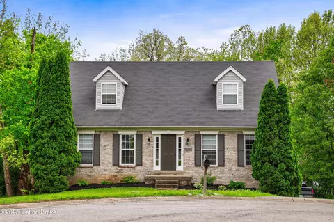 12602 Coffee Tree Pl, Louisville, KY 40299