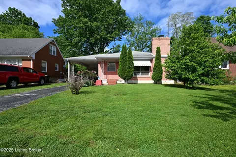 3529 Mayo Dr, Louisville, KY 40218