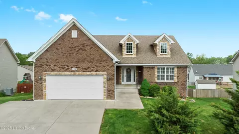 11502 Creek Brook Dr, Louisville, KY 40229