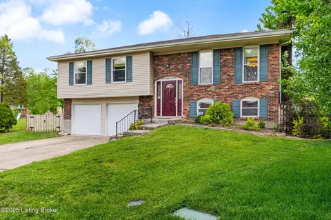 9807 Dea Dea Ct, Louisville, KY 40291