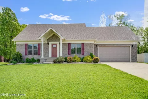 1415 Parkridge Pkwy, Louisville, KY 40214