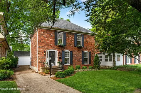 2518 Meadow Rd, Seneca Gardens, KY 40205