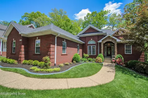 12109 Vanherr Dr, Louisville, KY 40299