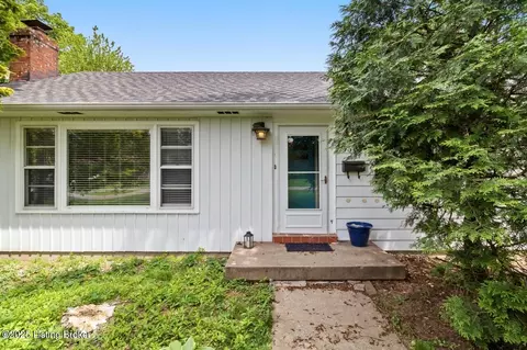 3307 Willow Way, Louisville, KY 40218