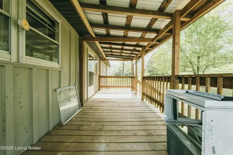9135 N Hwy 261, Webster, KY 40176 photo 42