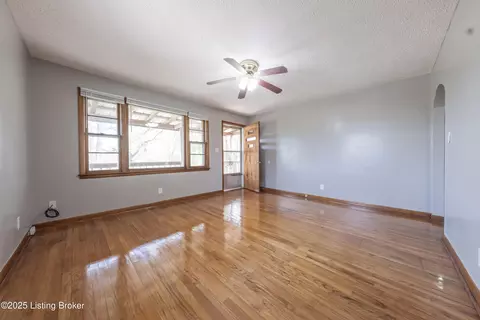 9135 N Hwy 261, Webster, KY 40176 photo 6