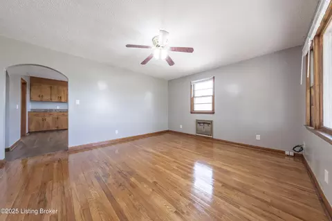 9135 N Hwy 261, Webster, KY 40176 photo 4
