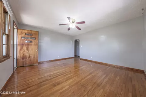 9135 N Hwy 261, Webster, KY 40176 photo 7