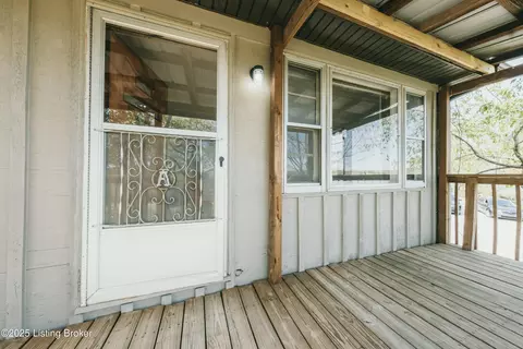 9135 N Hwy 261, Webster, KY 40176 photo 3