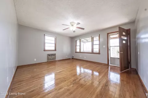 9135 N Hwy 261, Webster, KY 40176 photo 5
