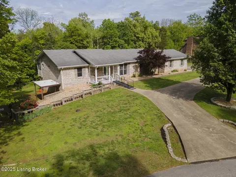 760 St Andrews Rd, Brandenburg, KY 40108