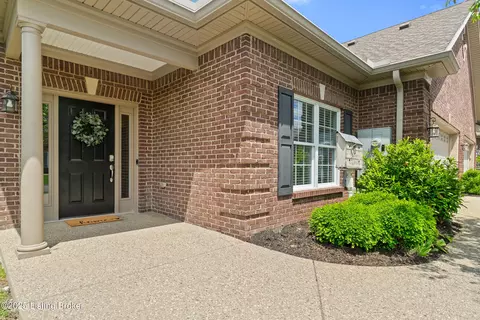 6019 Cottage Ln, Crestwood, KY 40014