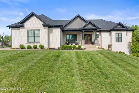 795 Peach Orchard Cir, Fisherville, KY 40023