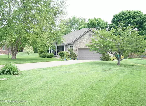 196 Settlers Trce, Shepherdsville, KY 40165