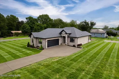 3790 E Hebron Ln, Shepherdsville, KY 40165