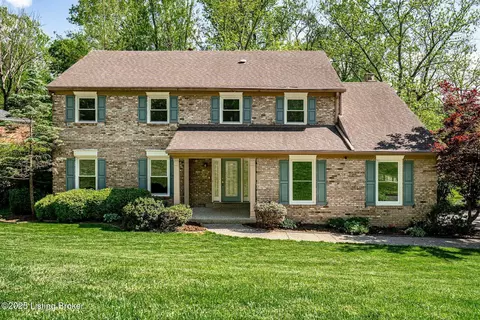 7304 Hunting Creek Dr, Prospect, KY 40059
