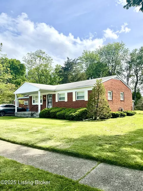 9820 Seville Dr, Louisville, KY 40272