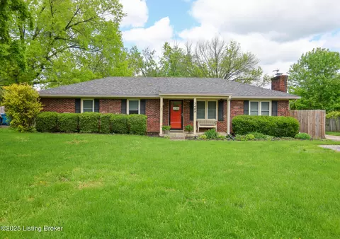 7407 Meadow Rd, Crestwood, KY 40014