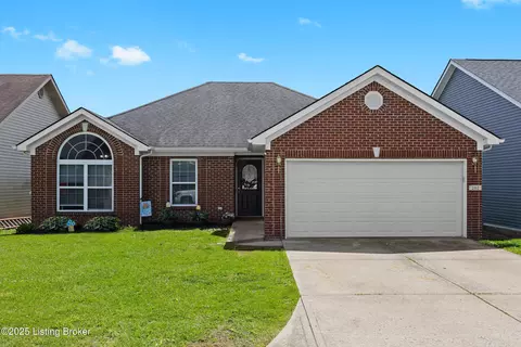 261 Palmer Dr, Frankfort, KY 40601