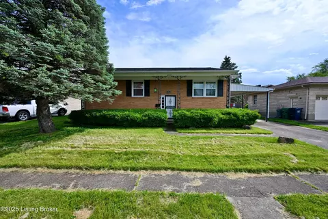 2004 Leahurst Ct, Louisville, KY 40216