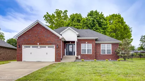 387 Heritage Way, Mount Washington, KY 40047