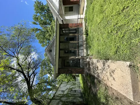 1723 Saint Louis Ave, Louisville, KY 40210