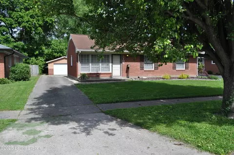 3108 Aires Ct, Louisville, KY 40220