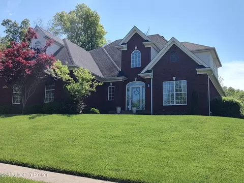 3501 Hardwood Forest Dr, Louisville, KY 40214
