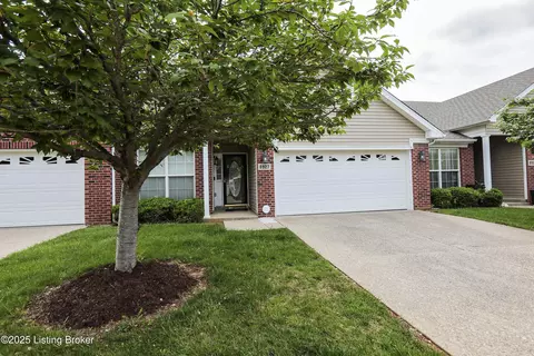 8927 Stony Falls Way, Louisville, KY 40299