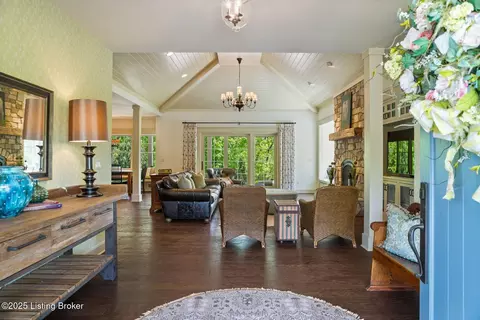 Entry Way - 3003 Reflection Way, Floyds Knobs, IN 47119 photo 2 of 4