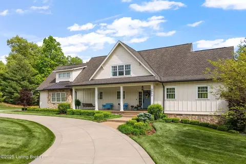 Exterior - 3003 Reflection Way, Floyds Knobs, IN 47119 photo 2 of 7