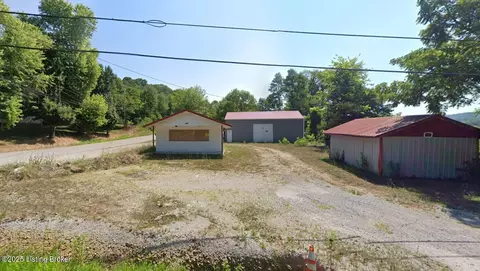 2622 Ky 198, Middleburg, KY 42541
