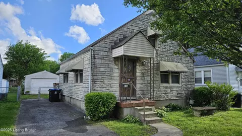 1106 Hathaway Ave, Louisville, KY 40215