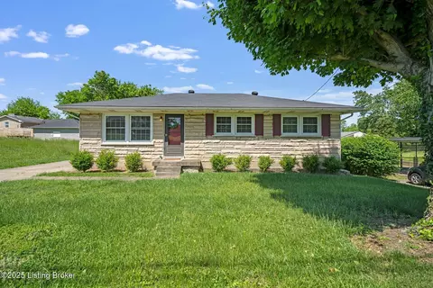 7608 Smyrna Rd, Louisville, KY 40228
