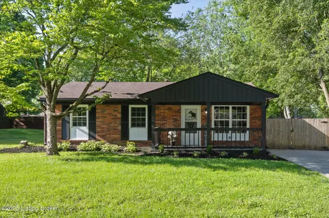 4518 Southridge Dr, Louisville, KY 40272