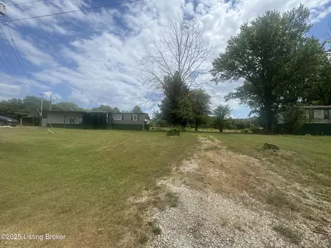 150 Stewarts Ln, Worthville, KY 41098