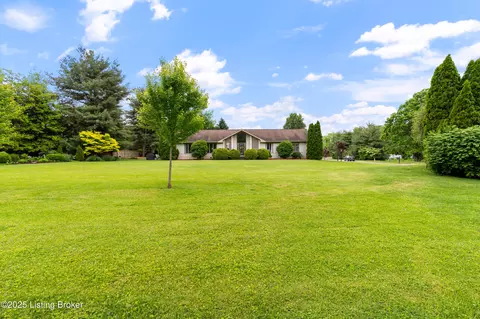 4101 Boones Grove Way, Jeffersontown, KY 40299