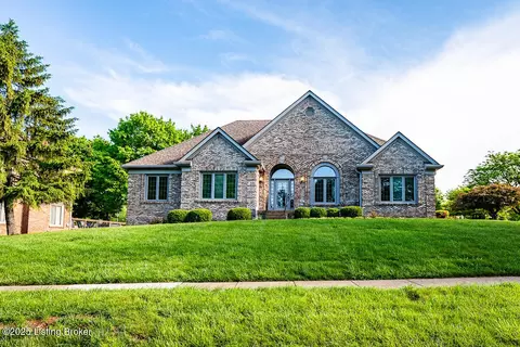 3101 Springstead Cir, Louisville, KY 40241