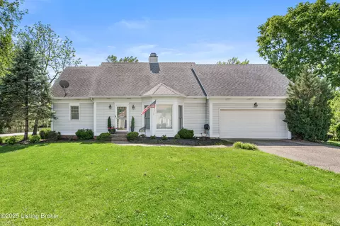 323 Wood Rd, Louisville, KY 40222