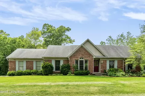 4112 Suwanee Dr, La Grange, KY 40031