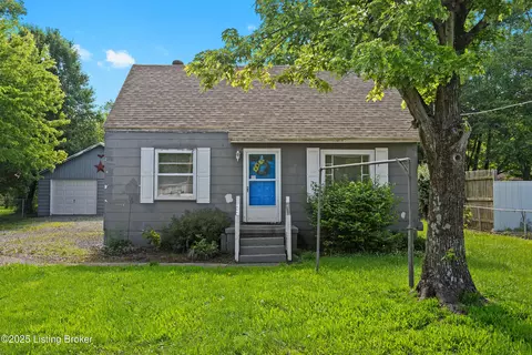8613 Blue Lick Rd, Louisville, KY 40219