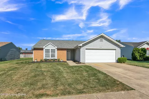 6713 Fenske Ln, Louisville, KY 40258