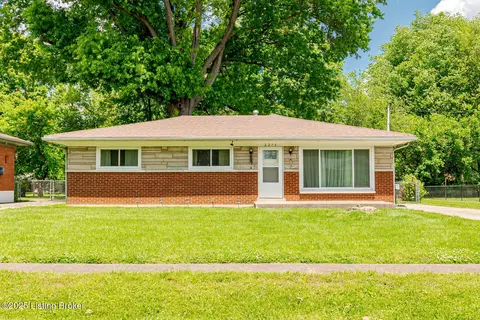 2213 Amboy Dr, Louisville, KY 40216