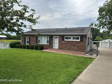 4547 Aiken Rd, Simpsonville, KY 40067