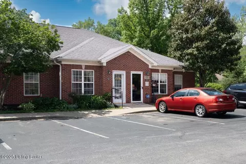 9304 Pine Lake Dr # 102, Louisville, KY 40220