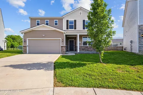 11717 Trottingham Cir, Louisville, KY 40299