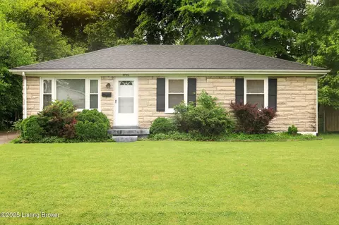 7725 Poinsettia Dr, Louisville, KY 40258