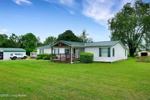 302 Jackson Hill Rd, Shepherdsville, KY 40165