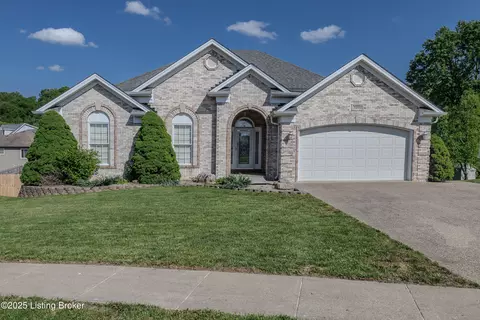 5503 Vevia Pl, Louisville, KY 40272