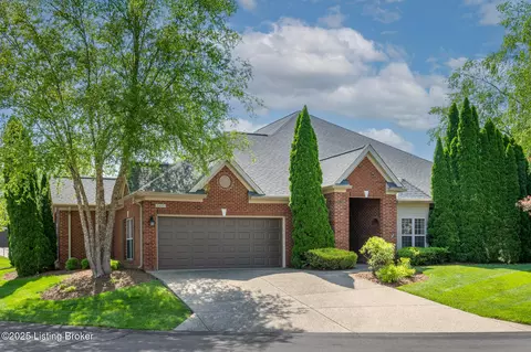 2439 Tradition Cir, Louisville, KY 40245